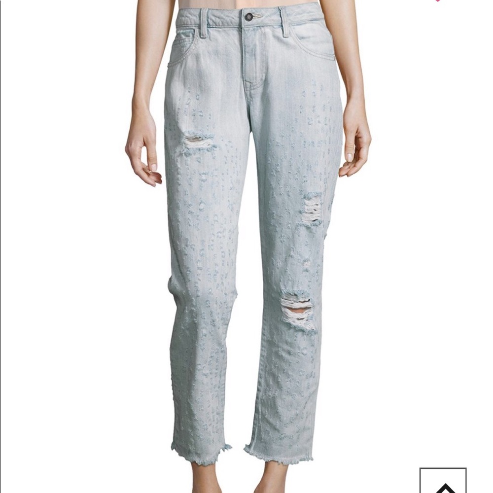 Hidden Cropped Jeans